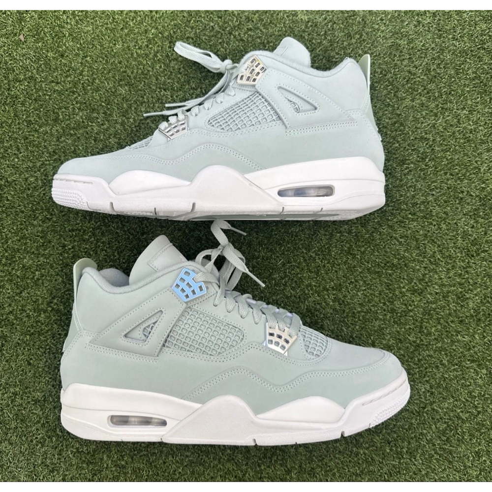 Air Jordan 4 Retro Seafoam Sail Womens Size 10.5 /Men’s Size 9 HV0823-003